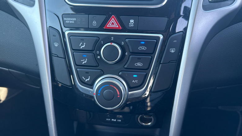 Hyundai i30 1.6 SE 5dr Auto Petrol Hatchback